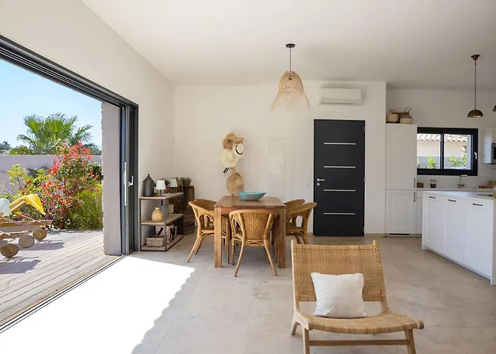 Villa 3 Avec Piscine Privative Porto-Vecchio (Corsica)